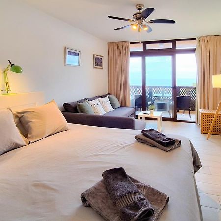 Studio With Balcony And Sea View بويرتو ذي لا كروز المظهر الخارجي الصورة