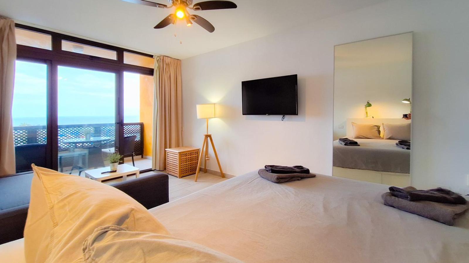 Studio With Balcony And Sea View بويرتو ذي لا كروز المظهر الخارجي الصورة